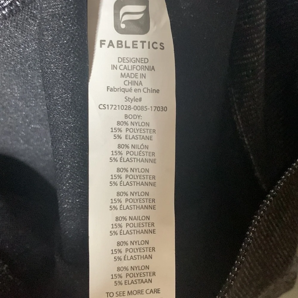 Fabletics Black High-Waisted Seamless Arlene Capri Tight Legging Size‎ S (4-6)